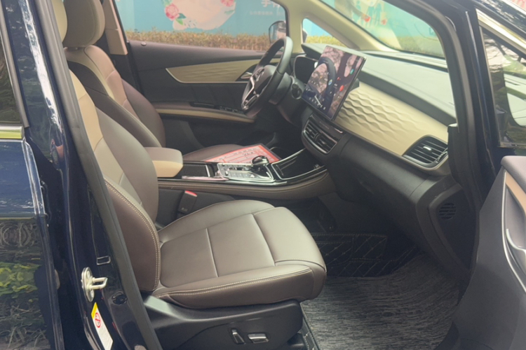 BYD Song MAX New Energy 2023 car image #25