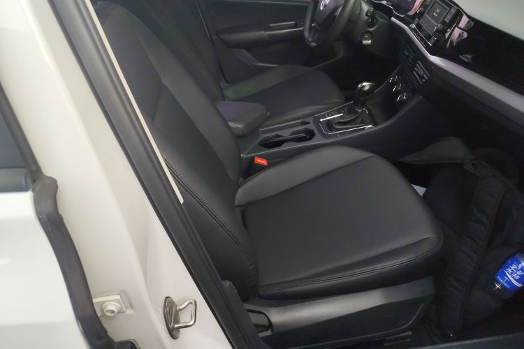 Volkswagen Bora 2020 car image #25
