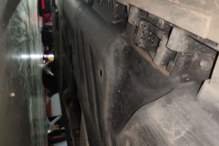 Mercedes-Benz GLE Class 2021 car image #25