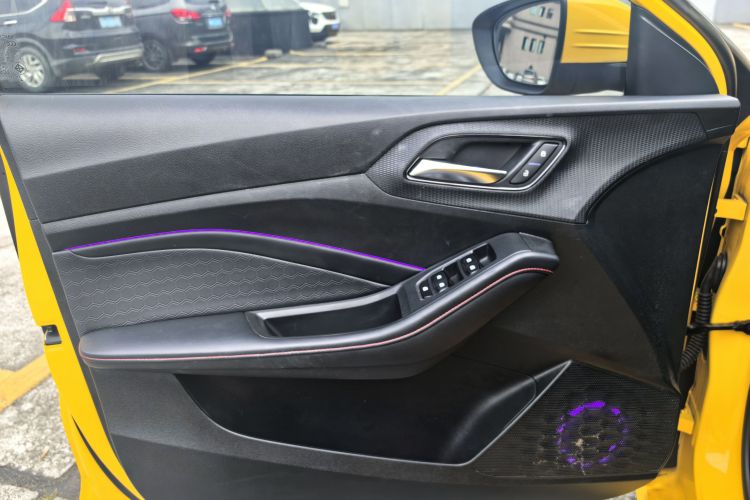 MG 5 2022 car image #25