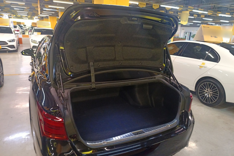 丰田 皇冠 2019 汽车图片 #25