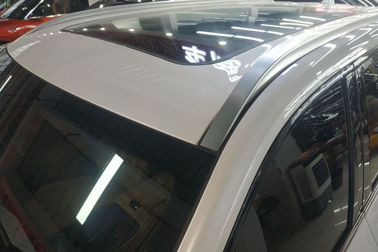 GAC Trumpchi ES9 2023 #25 GAC Trumpchi ES9 2023 car image #25