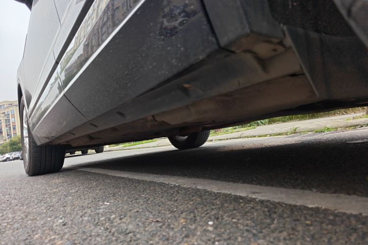 Volkswagen Touareg 2019 car image #25