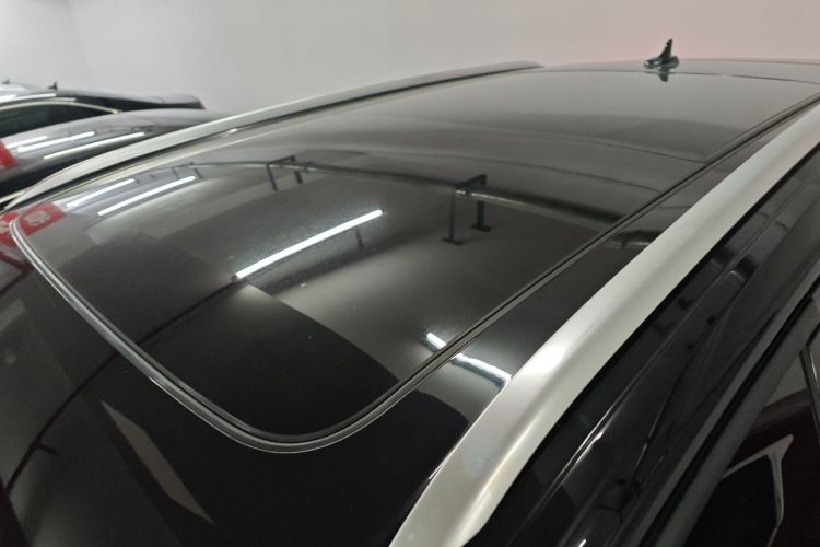 Volkswagen Touareg 2020 #25 Volkswagen Touareg 2020 car image #25