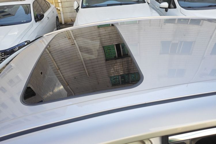 Toyota Camry 2022 immagine di auto #25