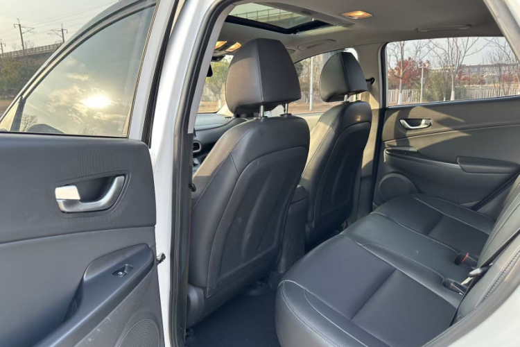 Hyundai Kona EV 2021 #25 Hyundai Kona EV 2021 car image #25