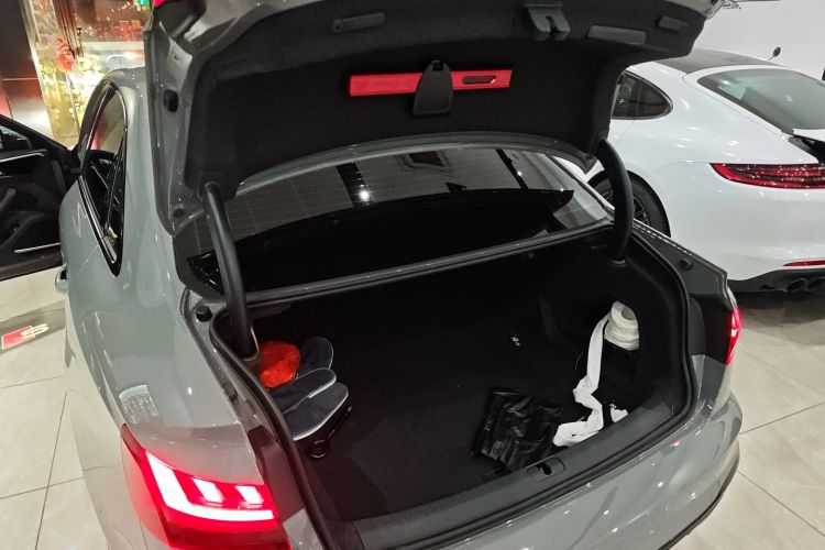 五菱汽车 奥迪S4 2023 汽车图片 #25