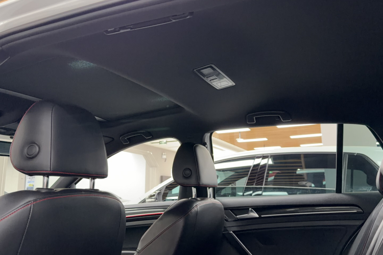 Volkswagen GolfGTI 2017 #25 Volkswagen GolfGTI 2017 car image #25