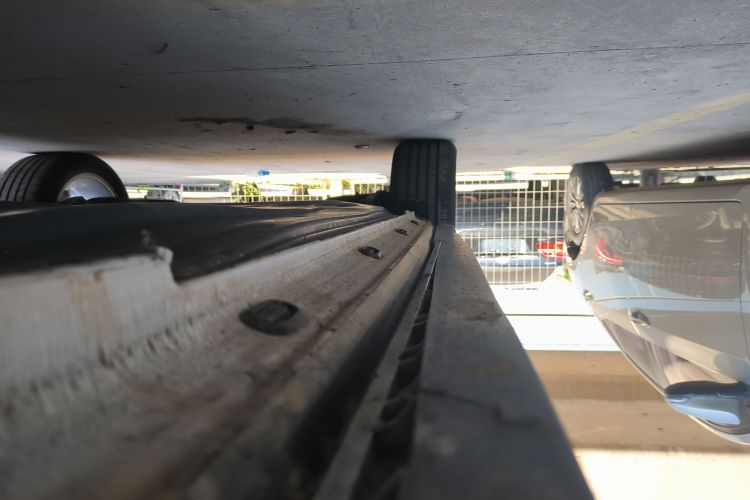 VS5 2024 car image #25