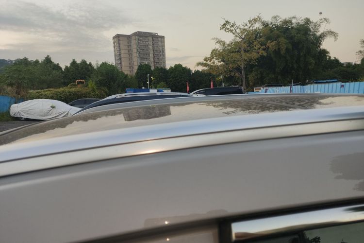 BYD Sea Lion 05 DM-i 2025 car image #25