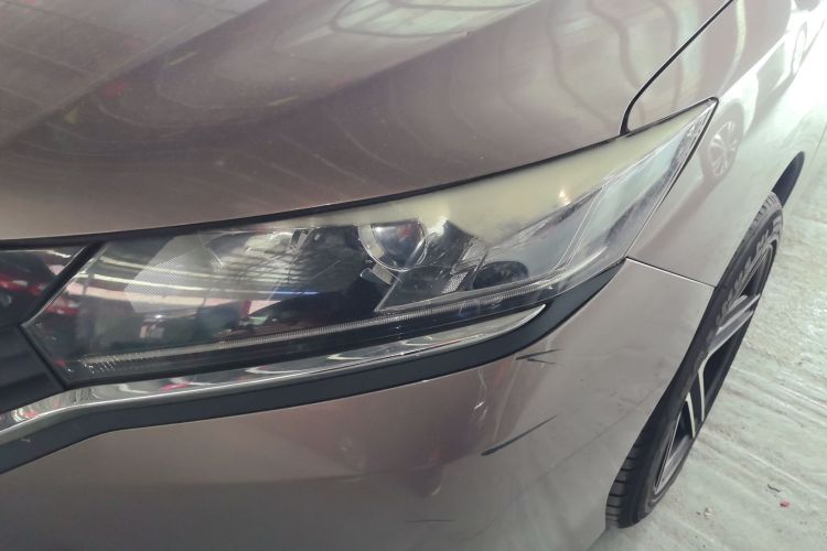 Honda Greiz 2018 صورة سيارة #25