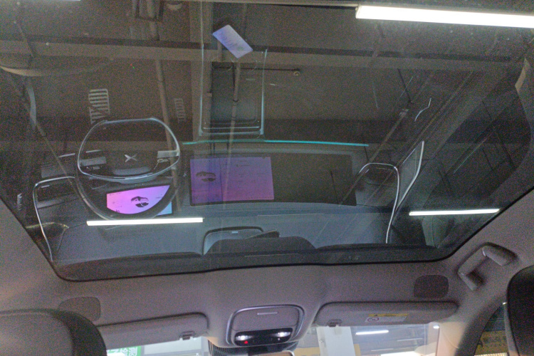 Xpeng G9 2022 #25 Xpeng G9 2022 immagine di auto #25