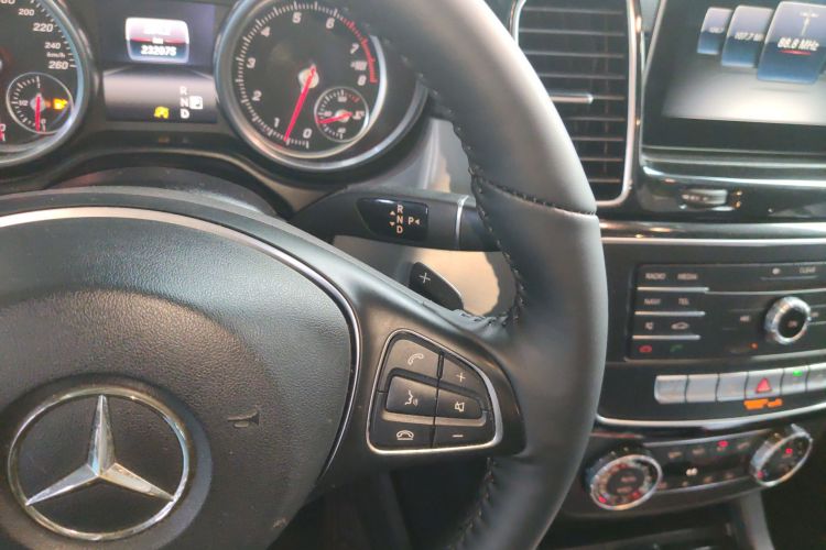 Mercedes-Benz GLE Coupe 2016 car image #25