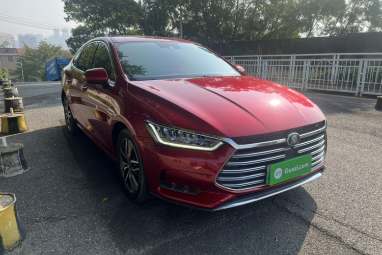 BYD Qin Pro New Energy 2018 immagine di auto #25