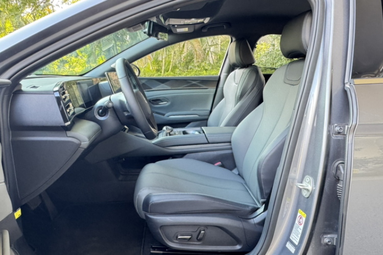 BYD Qin L 2024 car image #25