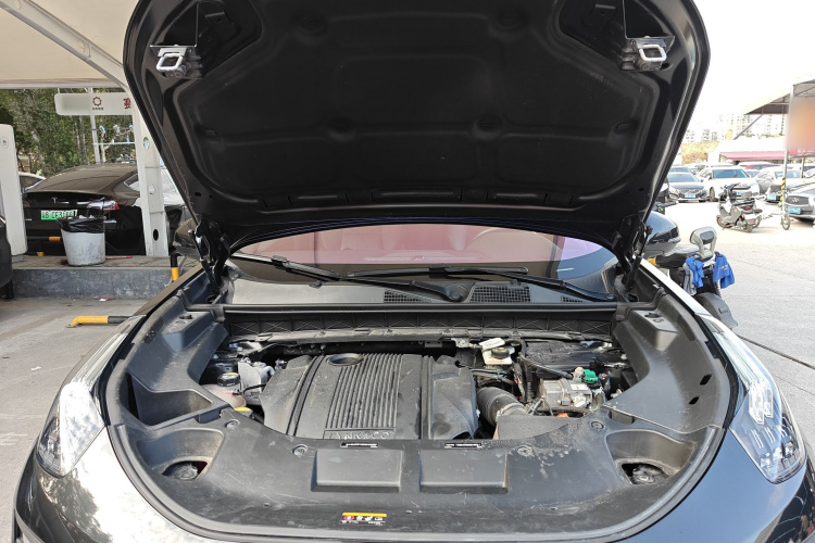 Lynk & Co 01 EM-P 2022 car image #25