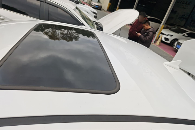 长安 2015 汽车图片 #25