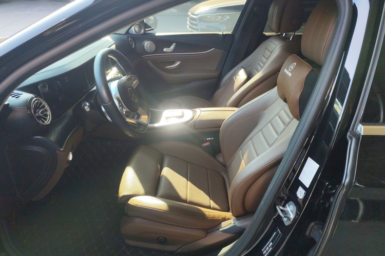 Mercedes-Benz E Class 2019 #25 Mercedes-Benz E Class 2019 car image #25