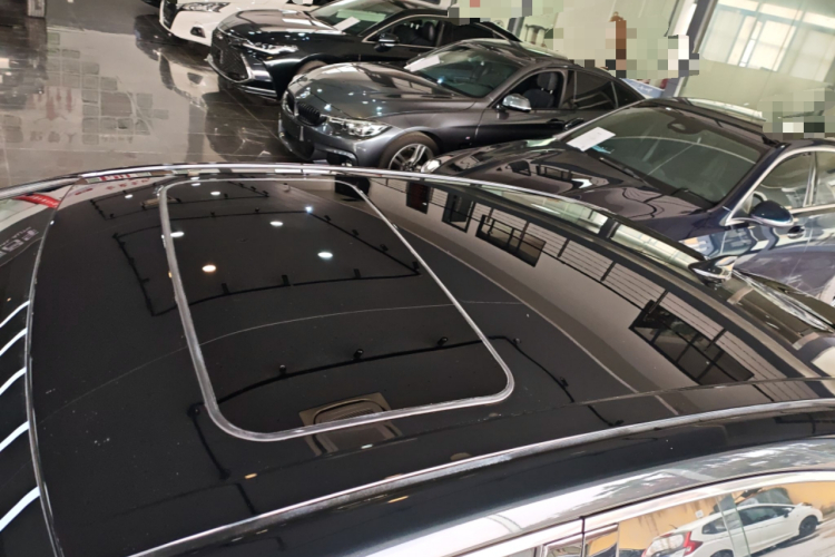 Toyota Avalon 2023 car image #25