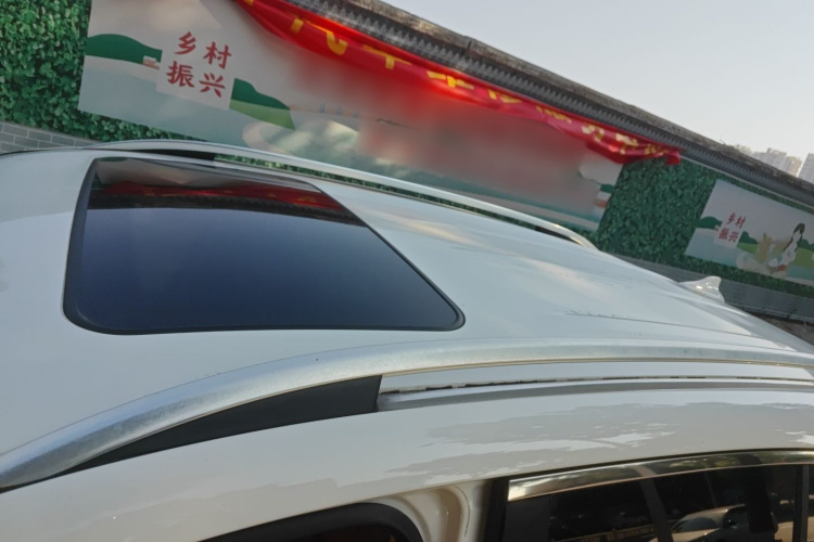 Haval H8 2015 #25 Haval H8 2015 car image #25