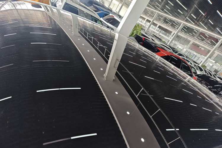 睿蓝汽车 睿蓝7 2025 汽车图片 #25