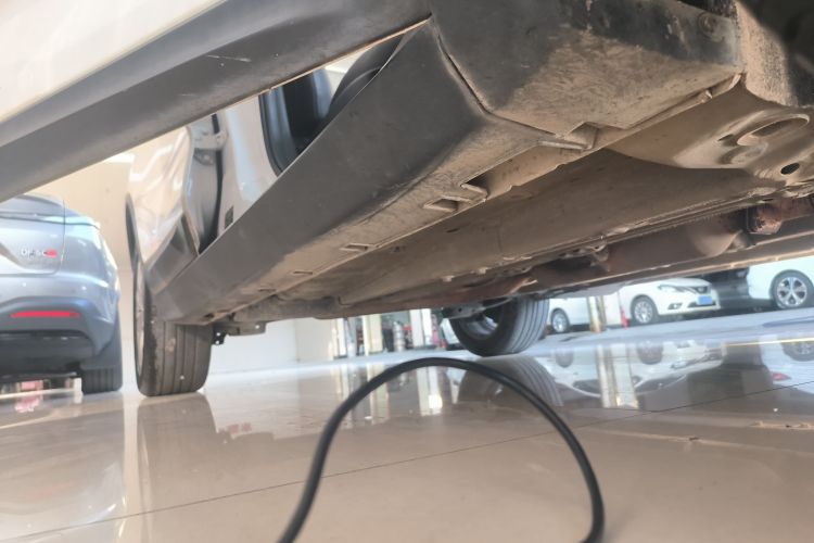 GEELY Emgrand GS 2018 car image #25