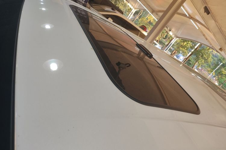 Toyota Alphard 2022 car image #25