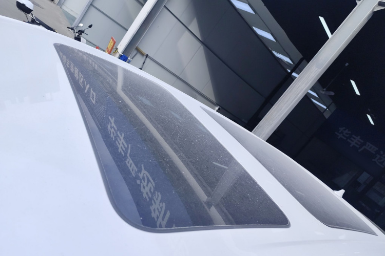 Denza D9 2024 صورة سيارة #25