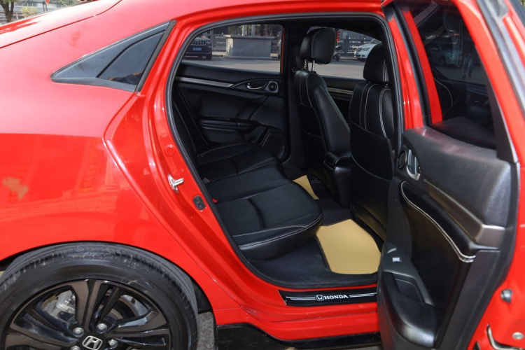 Honda Civic 2022 car image #25