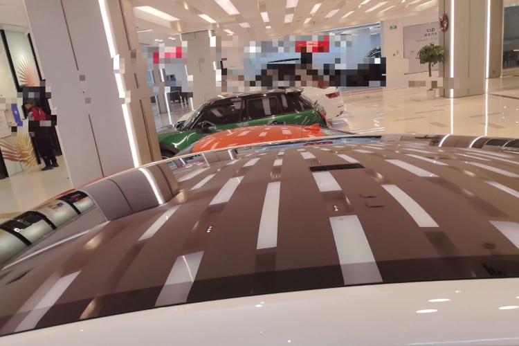 特斯拉 Model Y L 2025 汽车图片 #25