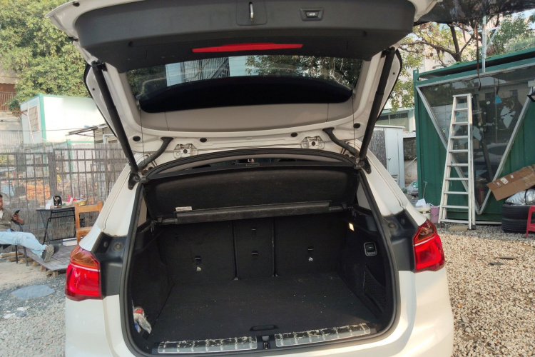 BMW X1 2017 #25 BMW X1 2017 car image #25