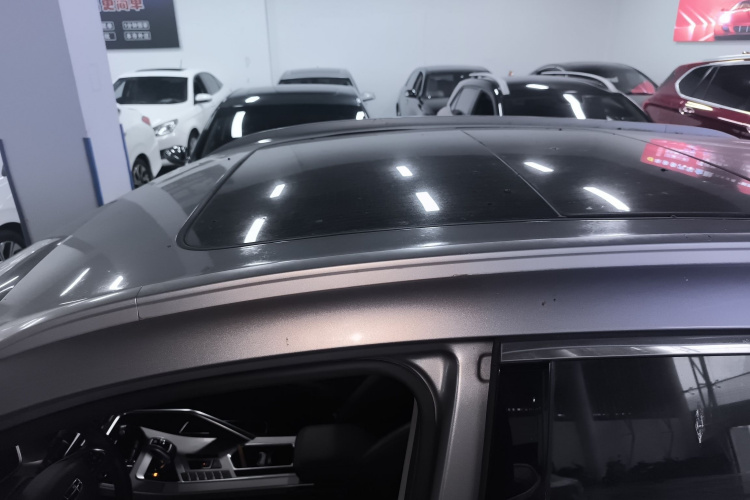 GEELY Coolray 2019 car image #25