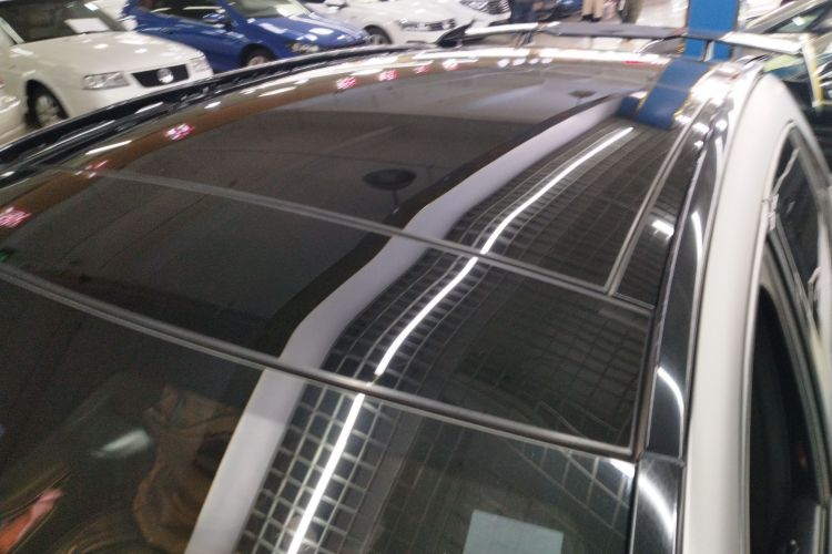 Mercedes-Benz GLA AMG 2018 imagem de carro #25