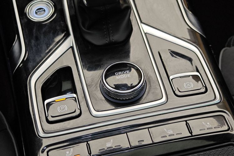 HongQi HS5 2022 car image #25