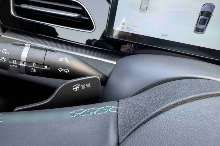 BYD Seal 06 New Energy 2025 car image #25