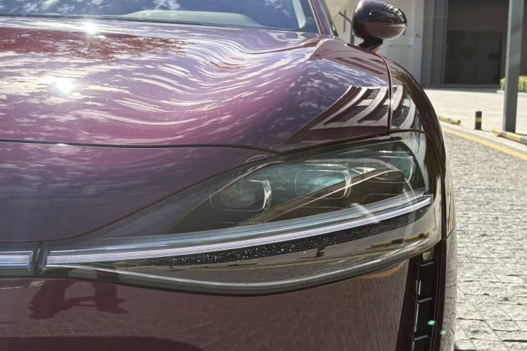 HongQi 2024 car image #25