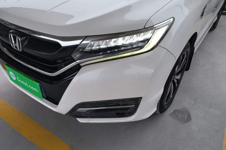 Honda UR-V 2018 #25 Honda UR-V 2018 car image #25