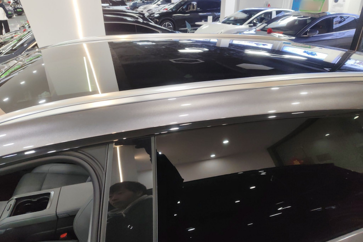 极氪 极氪7X 2025 汽车图片 #25