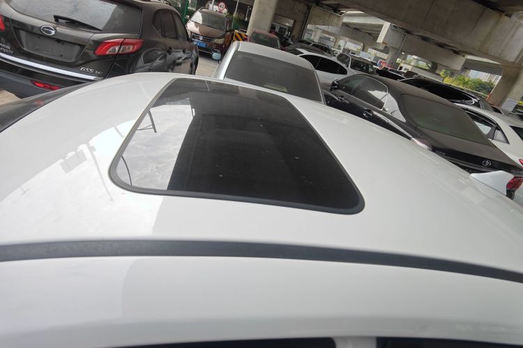 起亚 起亚K2 2017 汽车图片 #25