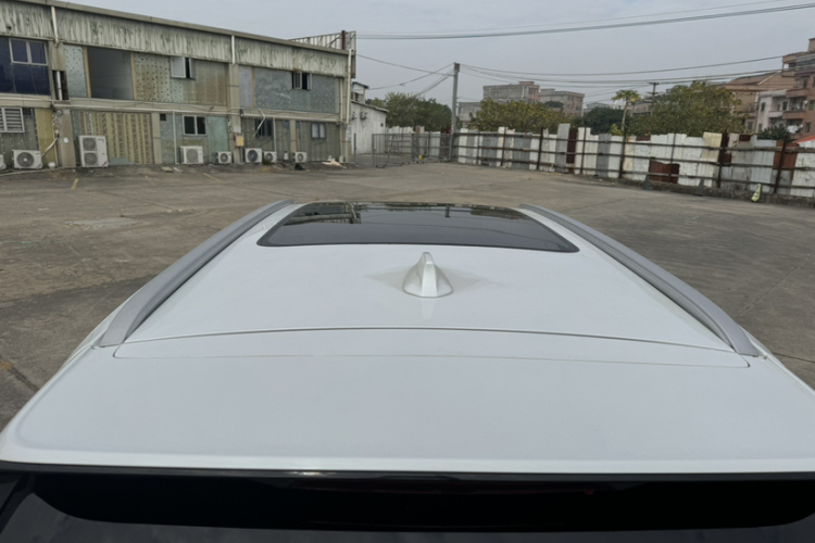 GEELY Monjaro 2023 immagine di auto #25