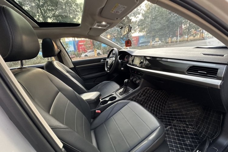 Volkswagen Lavida 2019 #25 Volkswagen Lavida 2019 car image #25