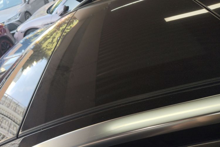 Mercedes-Benz GLE Class 2018 car image #25