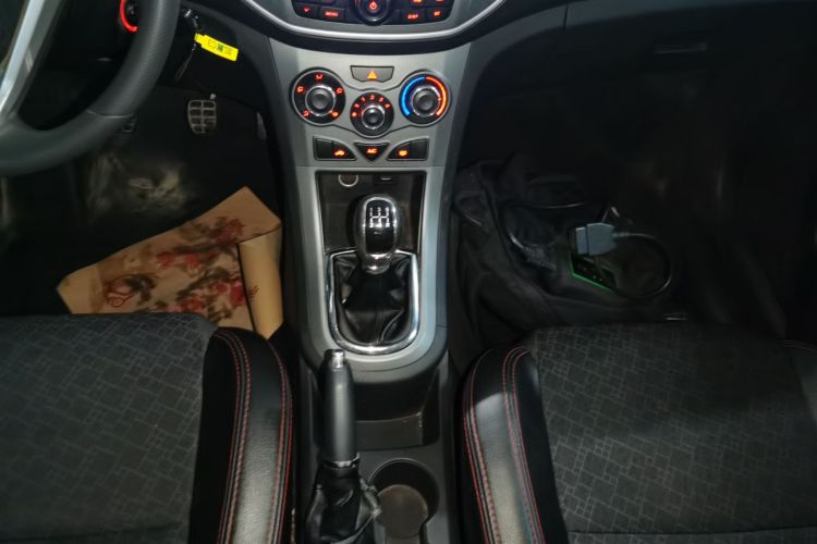 Kaiyi C3 2015 car image #25