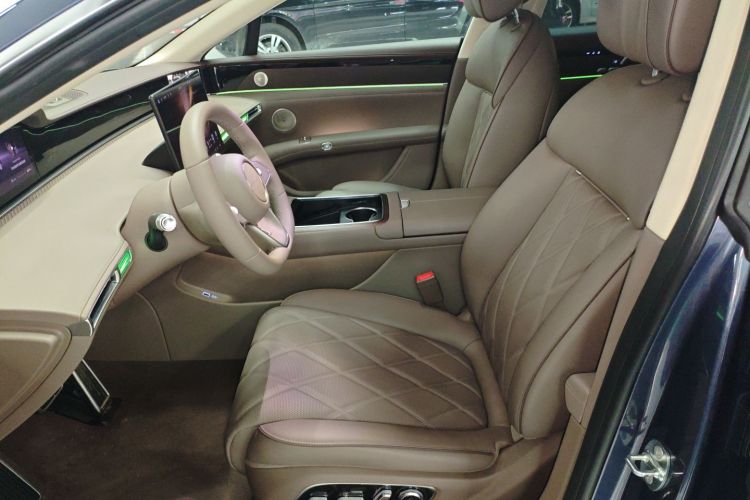HongQi 2025 car image #25