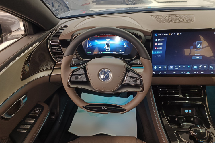 BYD Han 2024 #25 BYD Han 2024 car image #25