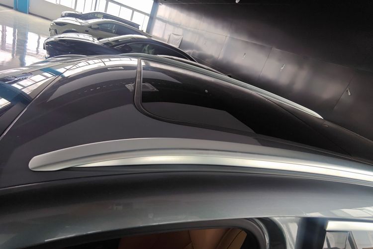 BYD SongL DM-i 2025 car image #25