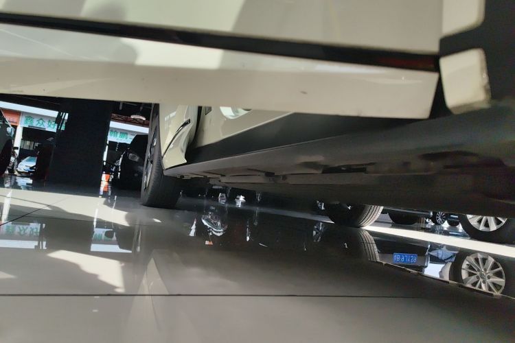 BYD Dolphin 2023 car image #25