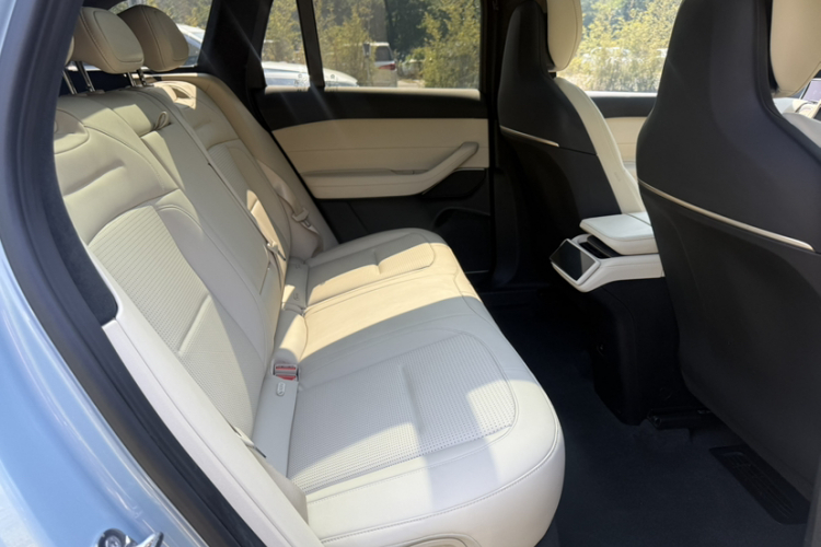 蔚来 蔚来ES6 2023 汽车图片 #25