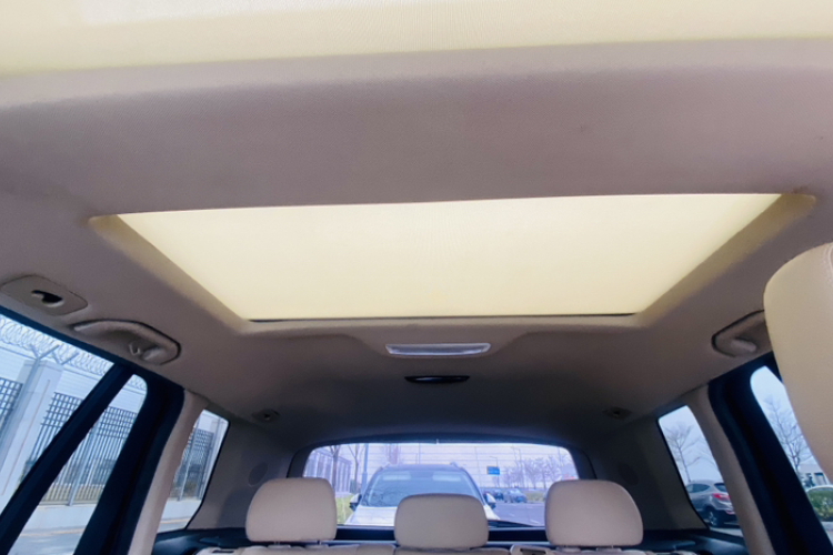 Mercedes-Benz GLK Class 2015 #25 Mercedes-Benz GLK Class 2015 car image #25