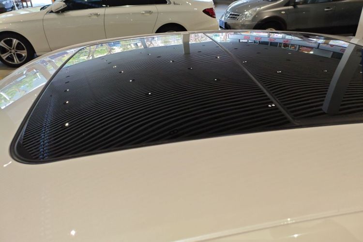 Ford Taurus 2017 car image #25